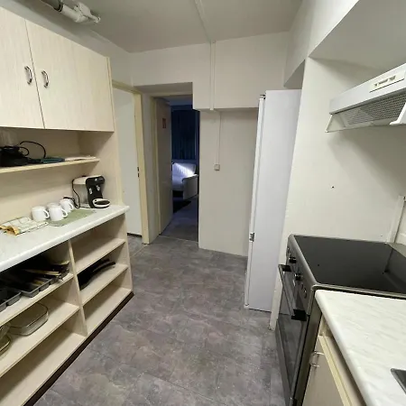 5 Personen Monteur Ferien Appartement Merseburg