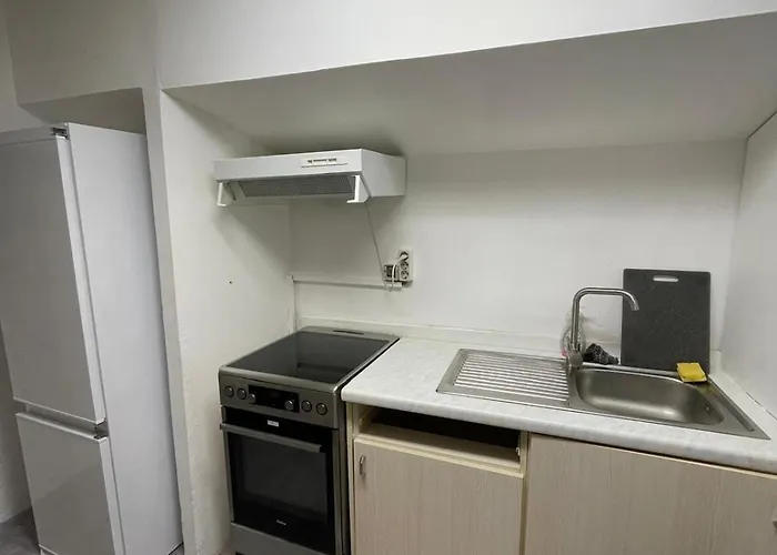 5 Personen Monteur Ferien Lägenhet